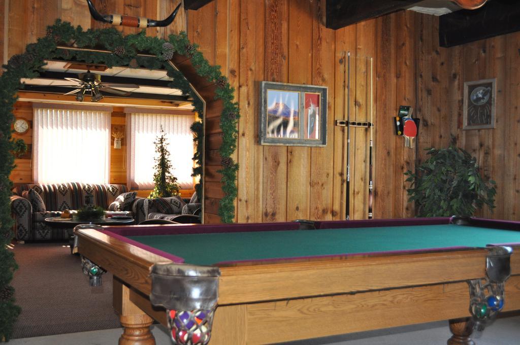Rocky Ridge Country Lodge Mountain View Екстер'єр фото