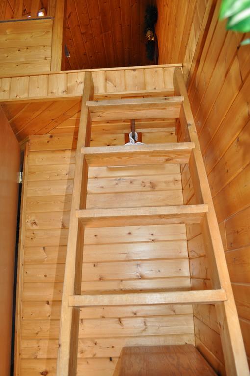 Rocky Ridge Country Lodge Mountain View Екстер'єр фото