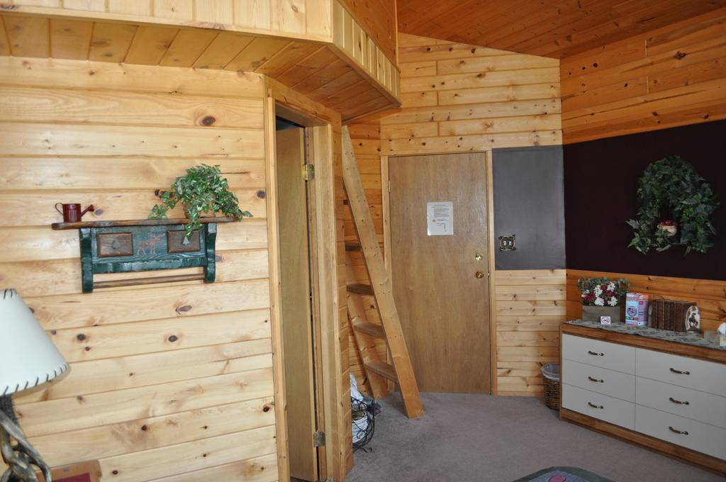 Rocky Ridge Country Lodge Mountain View Номер фото
