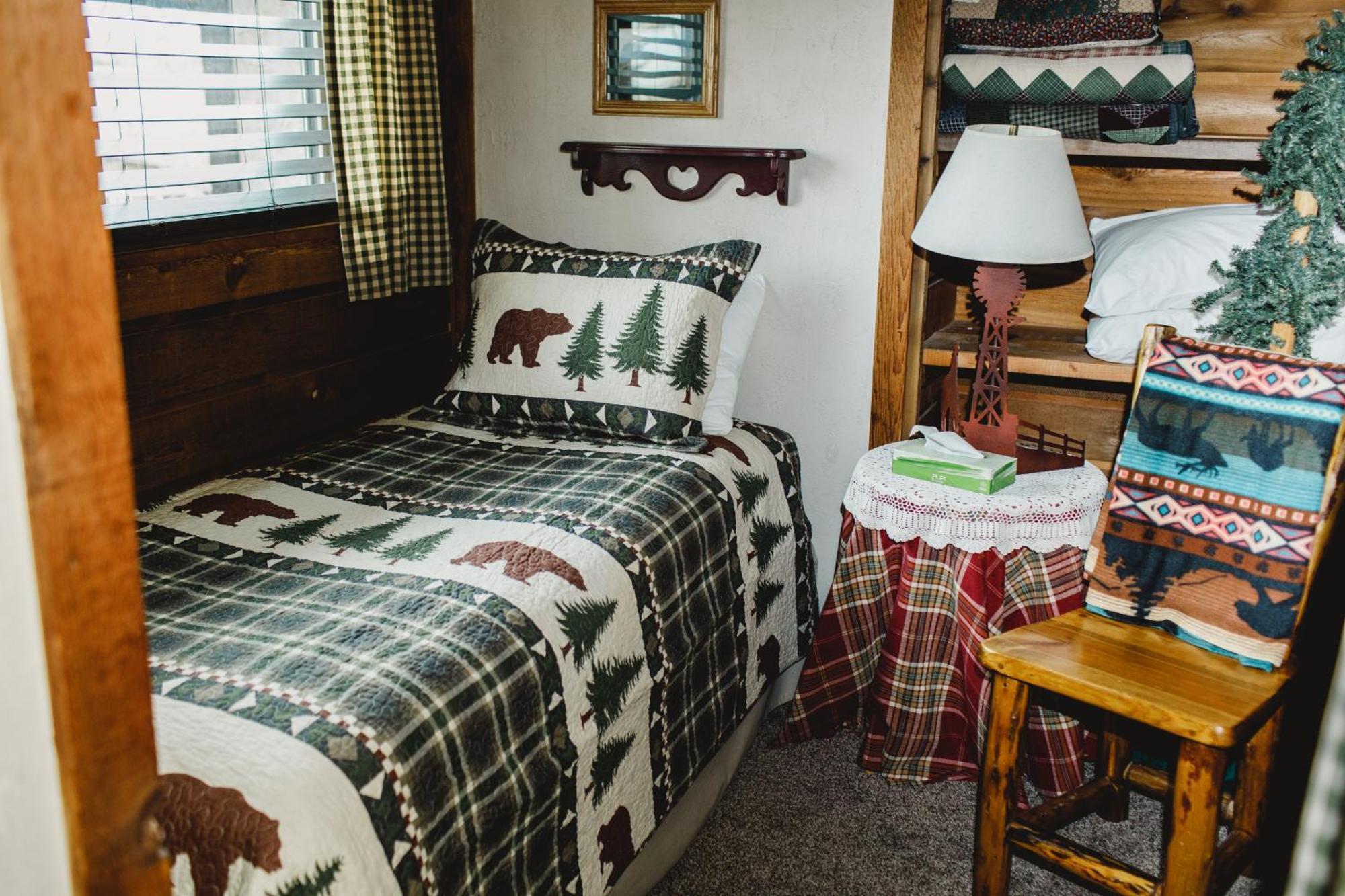 Rocky Ridge Country Lodge Mountain View Екстер'єр фото
