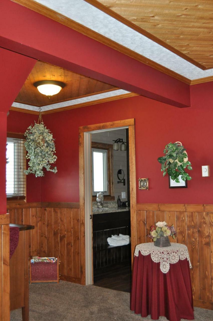 Rocky Ridge Country Lodge Mountain View Екстер'єр фото